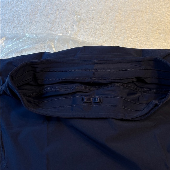 Lands' End Navy Polyester Athletic Skirt / shorts - Picture 7 of 9